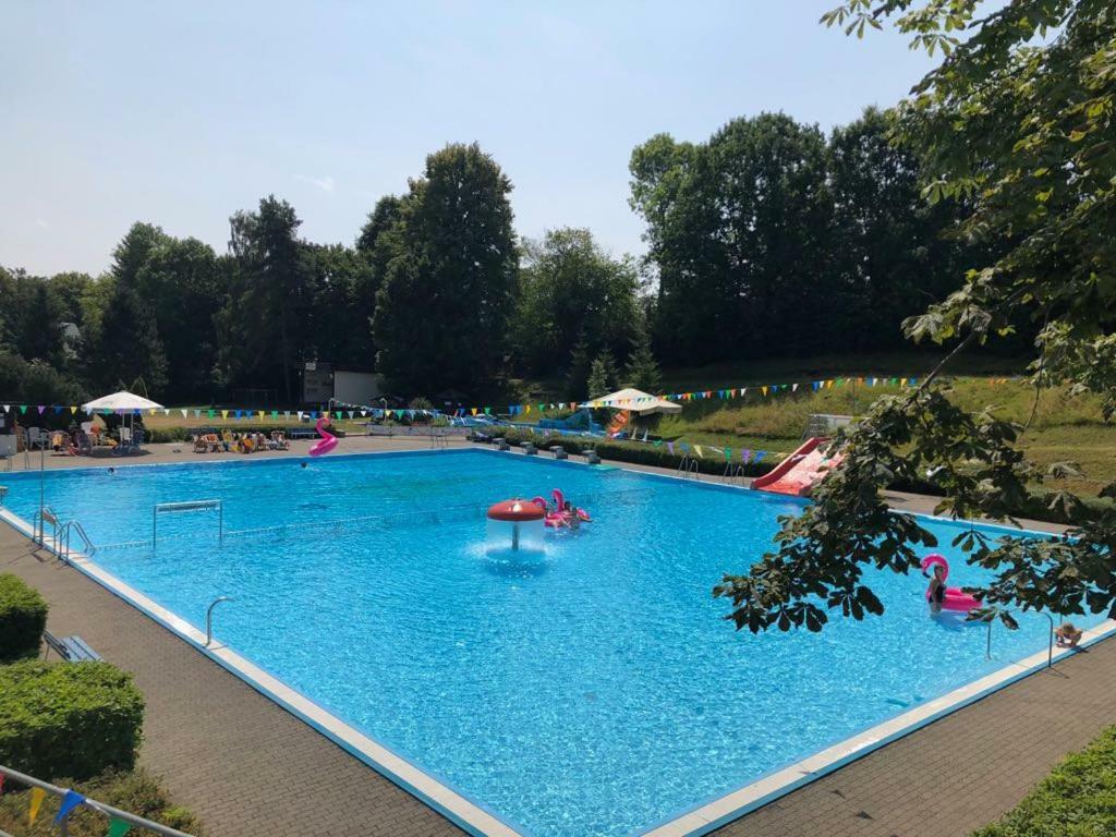 Ferienwohnungen Siebenlehn Am Romanus Freibad 外观 照片